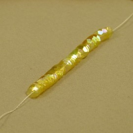 cup sequin 5 mm iridescent narcissus on strand