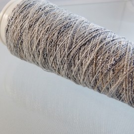 Embroidery thread « technographic » color changing grey