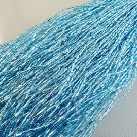Bugle beads 4 mm facetted aqua on strand