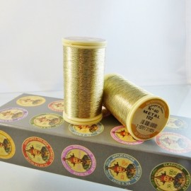 Metallized thread lignt gold Au Chinois n° 102